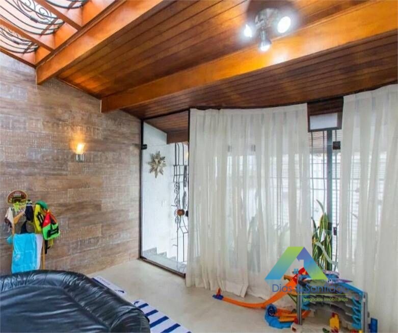 Sobrado à venda com 4 quartos, 400m² - Foto 40