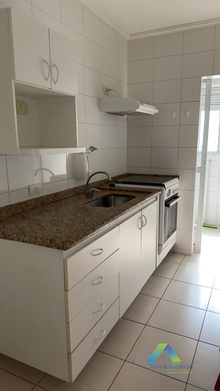 Apartamento à venda com 2 quartos, 63m² - Foto 28