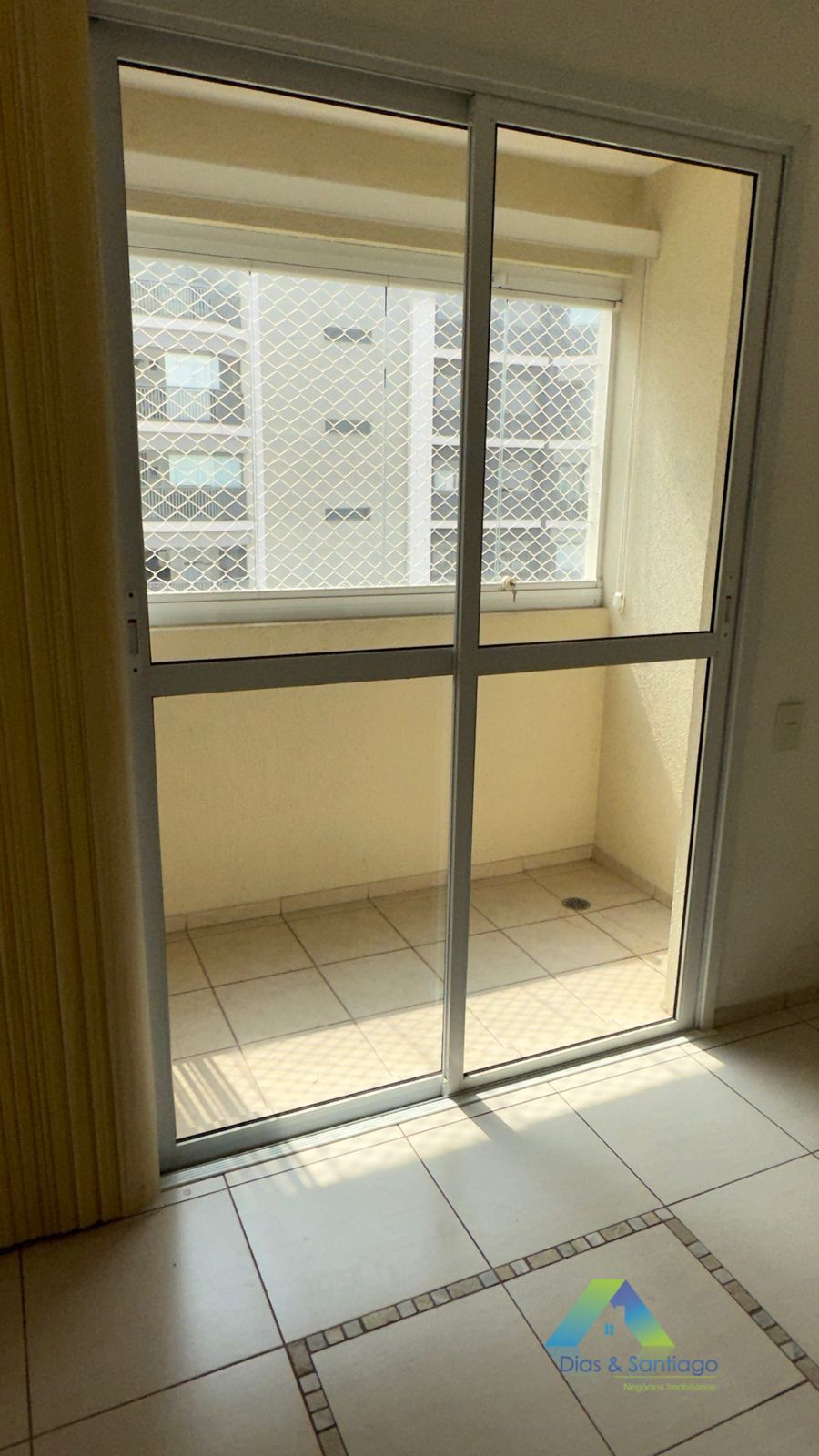 Apartamento à venda com 2 quartos, 63m² - Foto 15