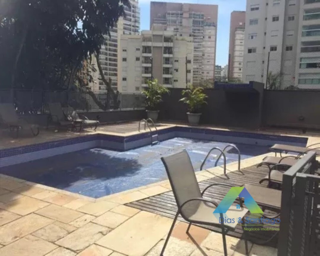 Apartamento à venda com 3 quartos, 140m² - Foto 15