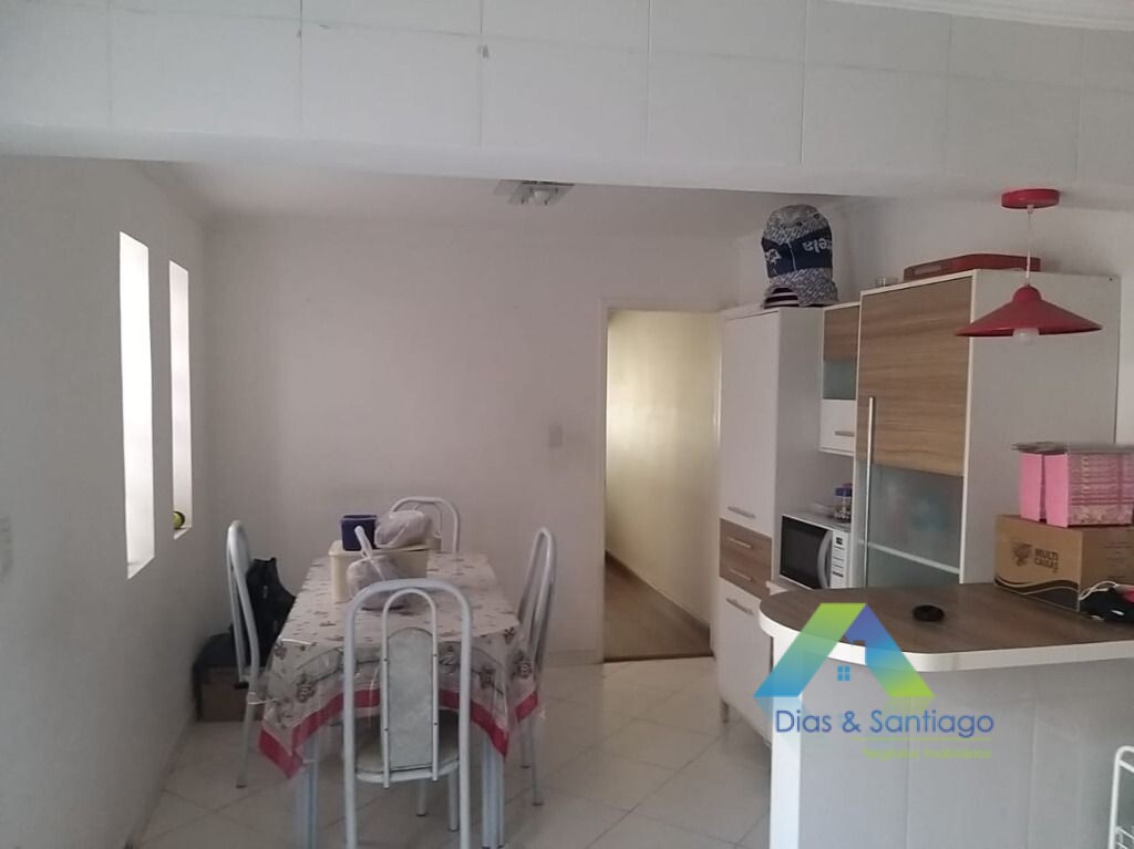 Sobrado à venda com 3 quartos, 110m² - Foto 4