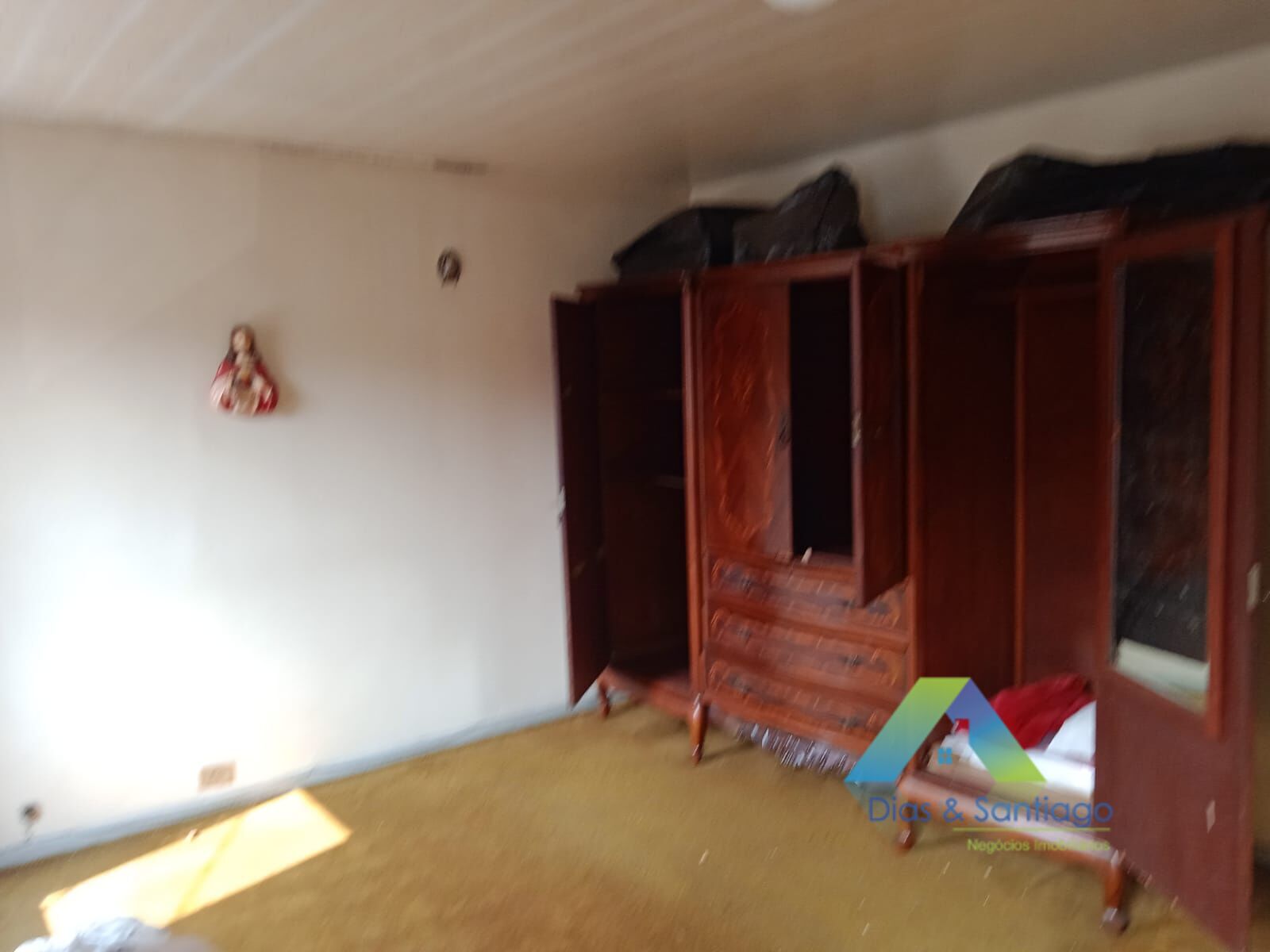 Casa à venda com 4 quartos, 160m² - Foto 17