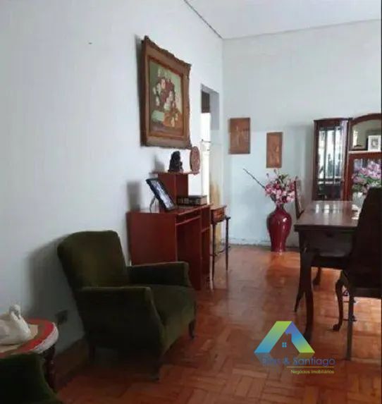 Casa para alugar com 4 quartos, 200m² - Foto 5