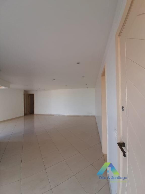 Apartamento à venda com 4 quartos, 141m² - Foto 12