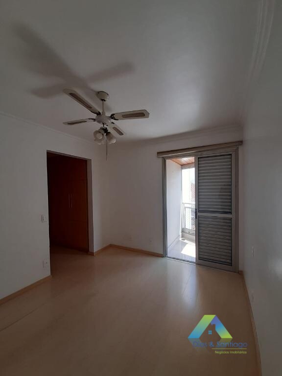 Apartamento à venda com 4 quartos, 141m² - Foto 13