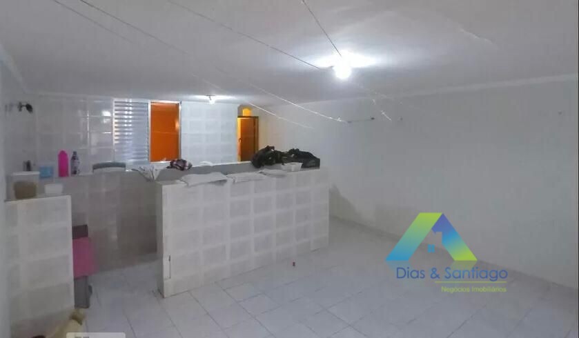 Casa à venda com 4 quartos, 250m² - Foto 24