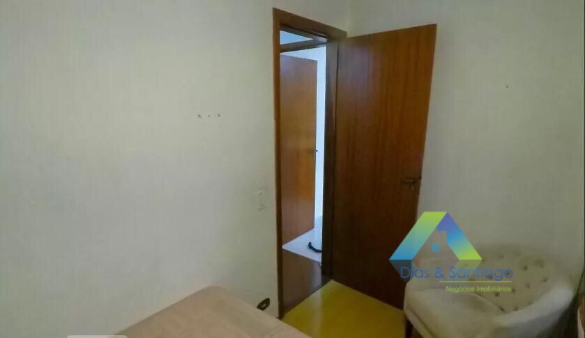 Casa à venda com 4 quartos, 250m² - Foto 13