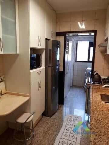 Apartamento à venda com 3 quartos, 105m² - Foto 1