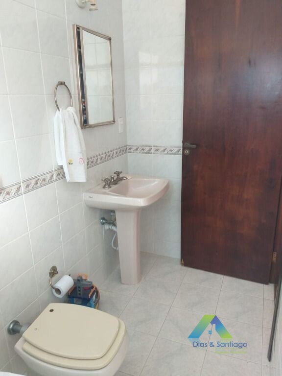 Sobrado à venda com 3 quartos, 265m² - Foto 44