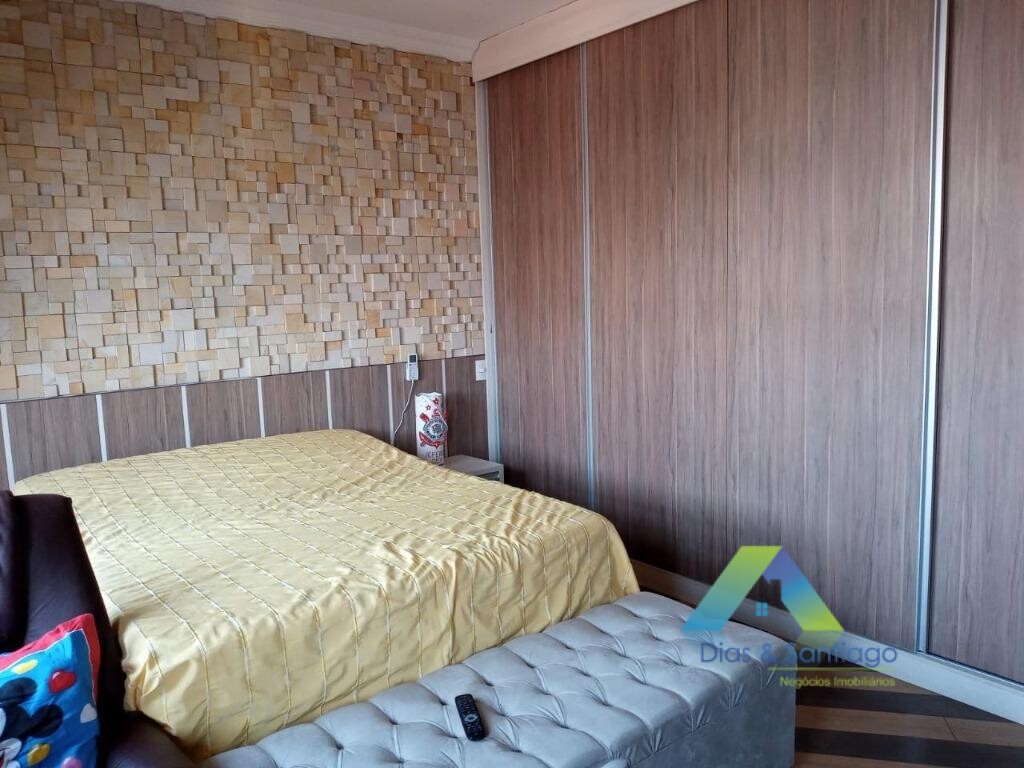 Sobrado à venda com 6 quartos, 190m² - Foto 29