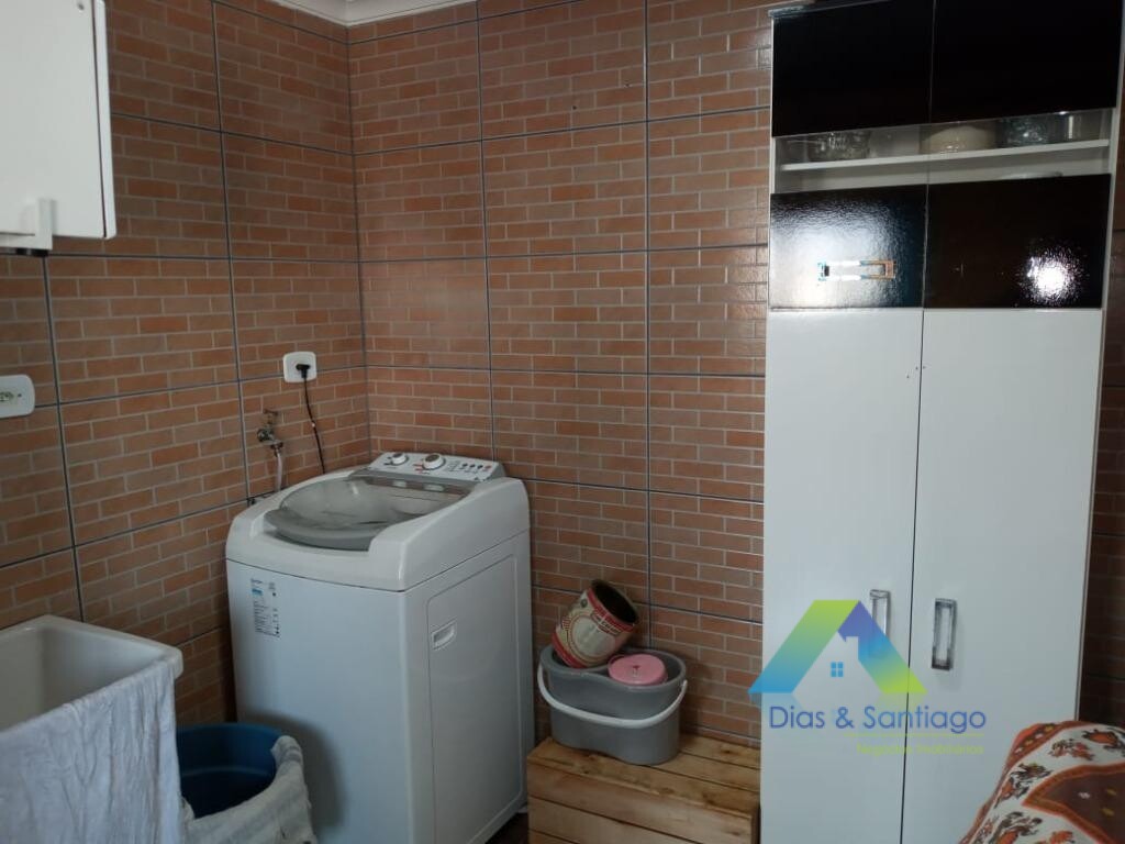 Sobrado à venda com 6 quartos, 190m² - Foto 12