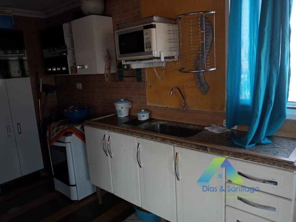 Sobrado à venda com 6 quartos, 190m² - Foto 11