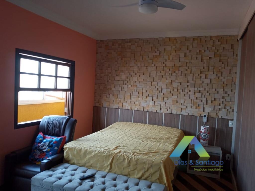 Sobrado à venda com 6 quartos, 190m² - Foto 28