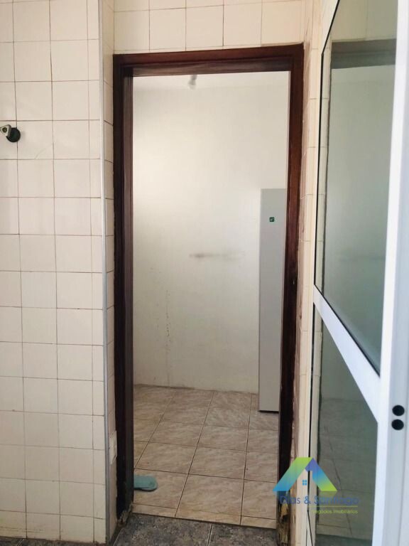 Apartamento à venda com 3 quartos, 98m² - Foto 17