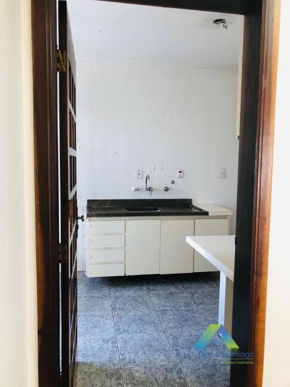 Apartamento à venda com 3 quartos, 98m² - Foto 6