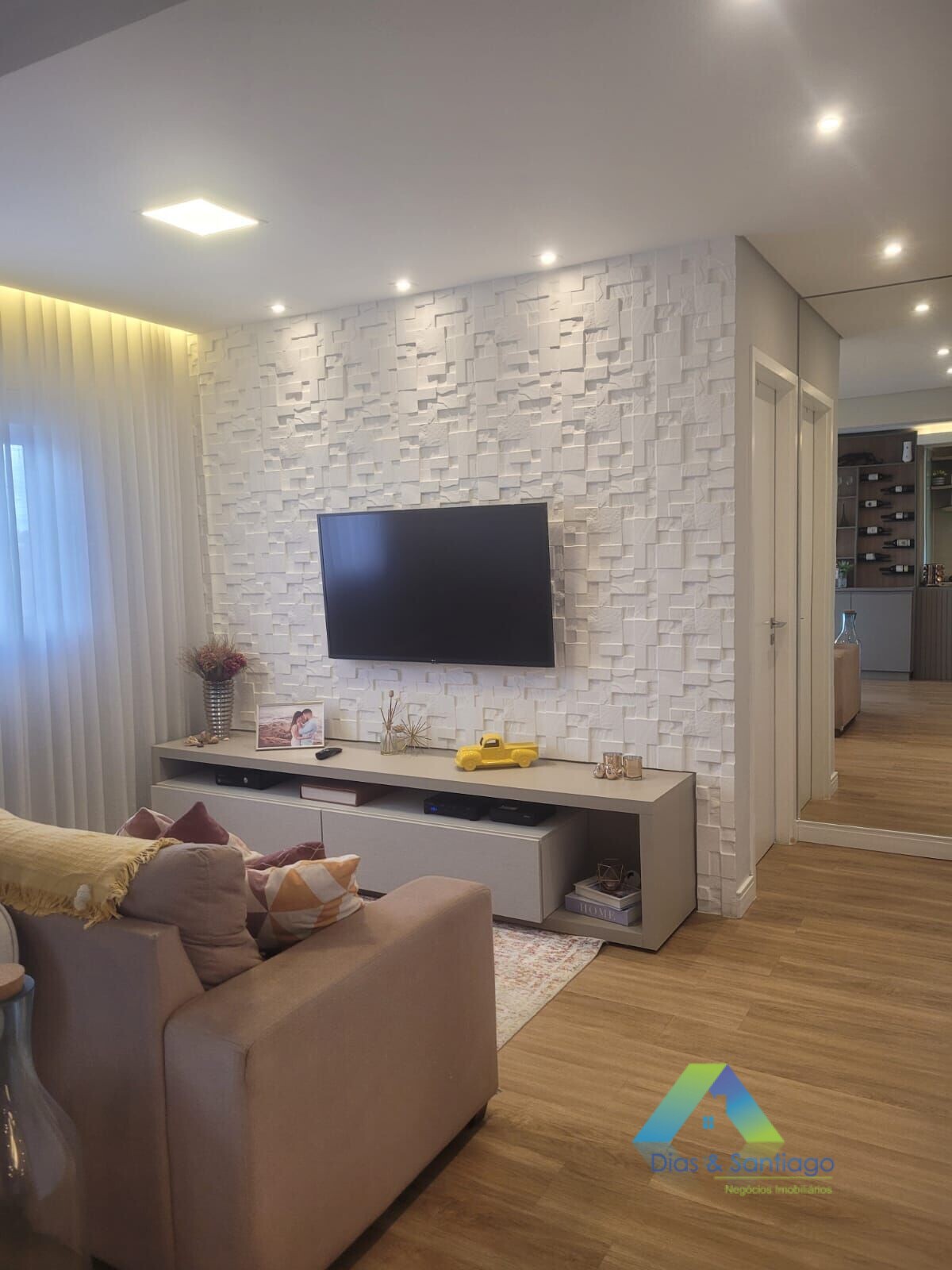 Apartamento à venda com 2 quartos, 75m² - Foto 6