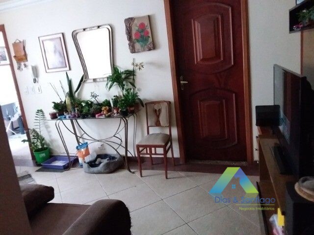 Sobrado à venda com 2 quartos, 130m² - Foto 1