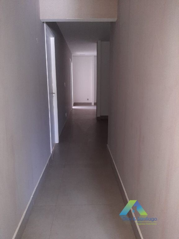 Sobrado à venda com 1 quarto, 1333m² - Foto 37