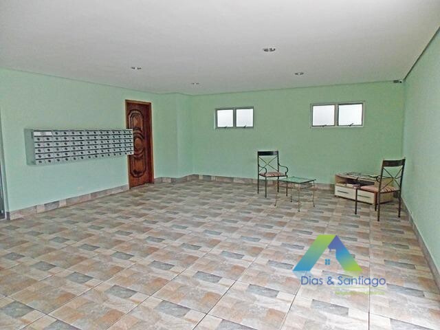 Apartamento à venda com 2 quartos, 60m² - Foto 11