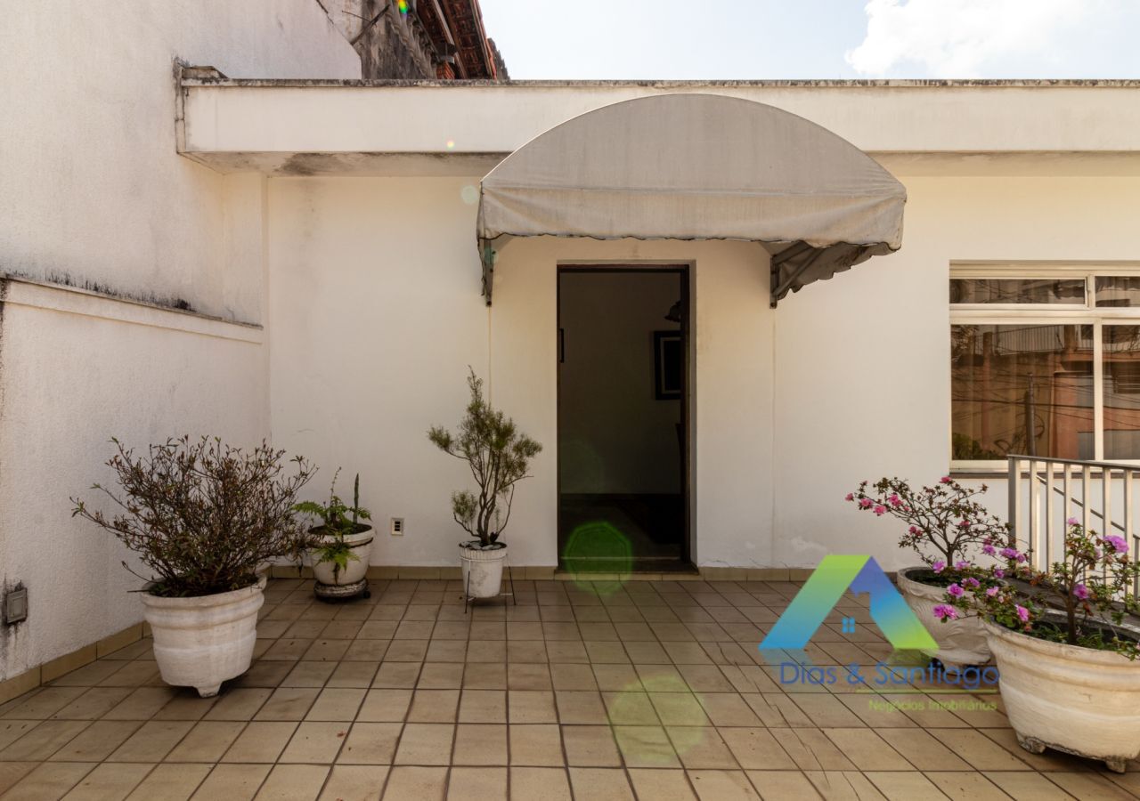 Sobrado para alugar com 4 quartos, 210m² - Foto 41