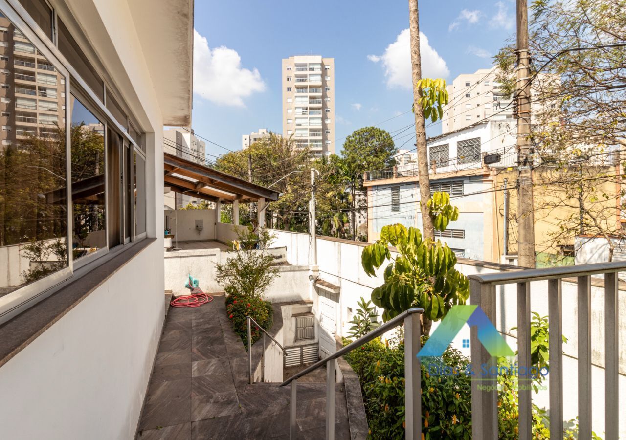 Sobrado para alugar com 4 quartos, 210m² - Foto 43