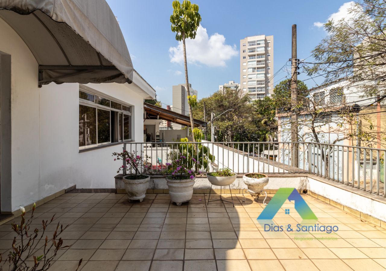 Sobrado para alugar com 4 quartos, 210m² - Foto 42