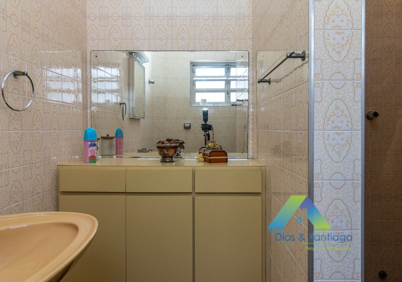 Sobrado para alugar com 4 quartos, 210m² - Foto 24