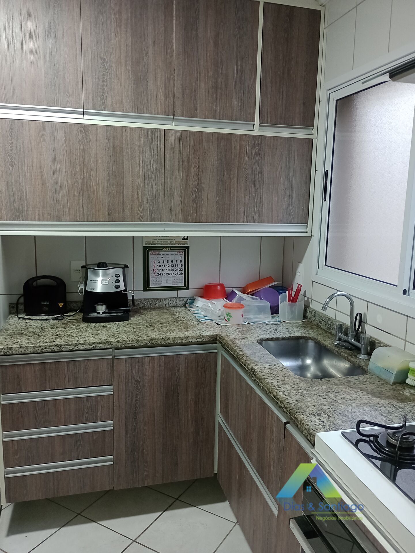 Apartamento à venda com 2 quartos, 69m² - Foto 2