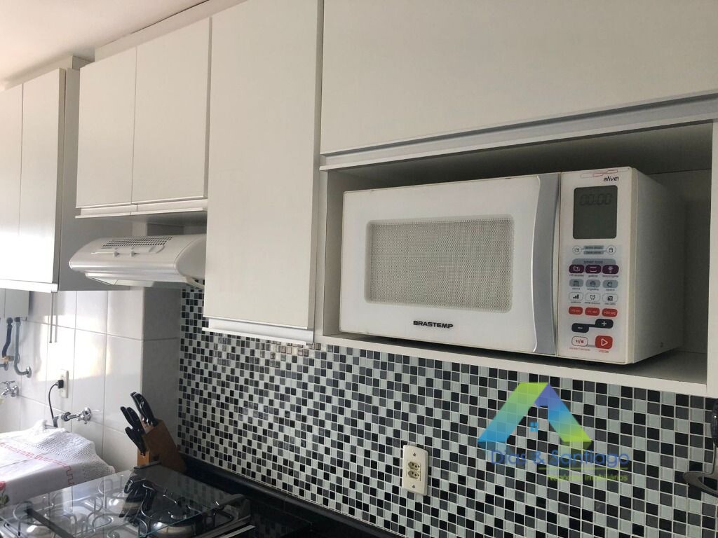 Apartamento à venda com 2 quartos, 50m² - Foto 17