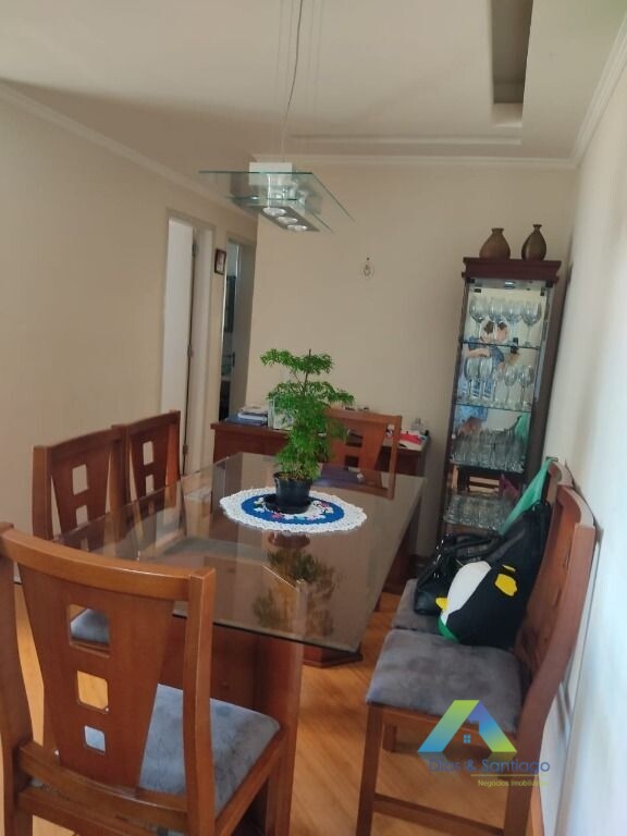 Apartamento à venda com 2 quartos, 60m² - Foto 5