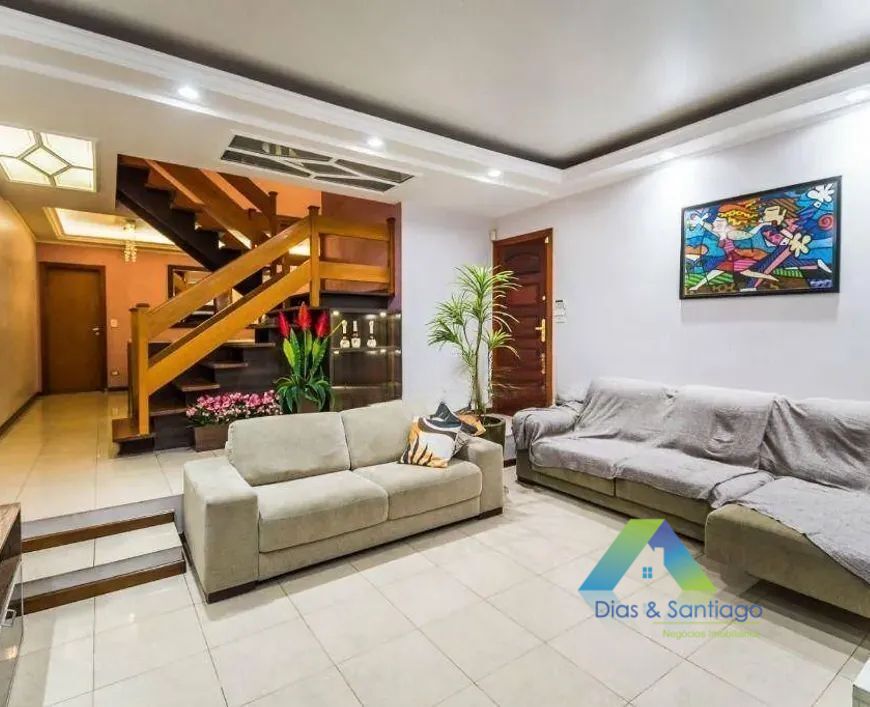 Sobrado para alugar com 4 quartos, 280m² - Foto 2
