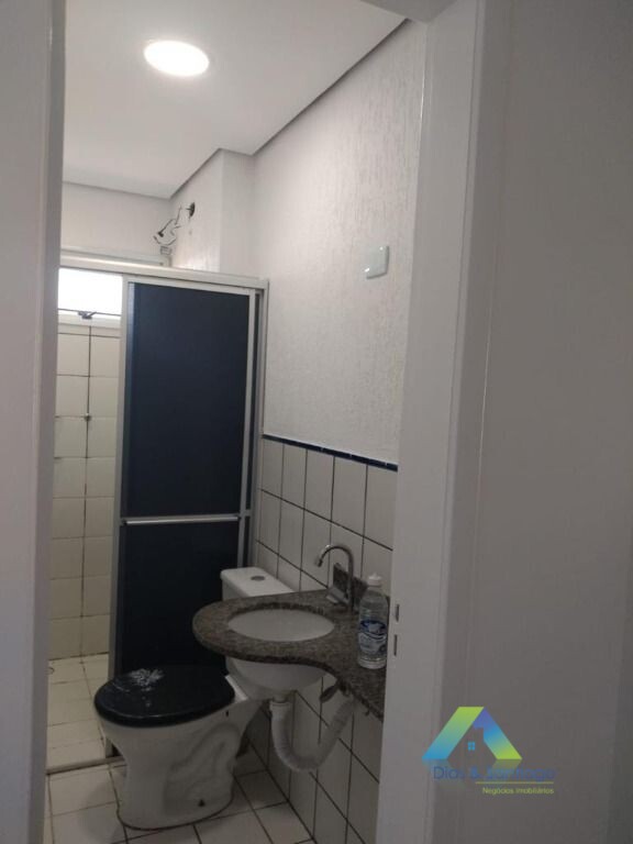 Apartamento à venda com 2 quartos, 79m² - Foto 13