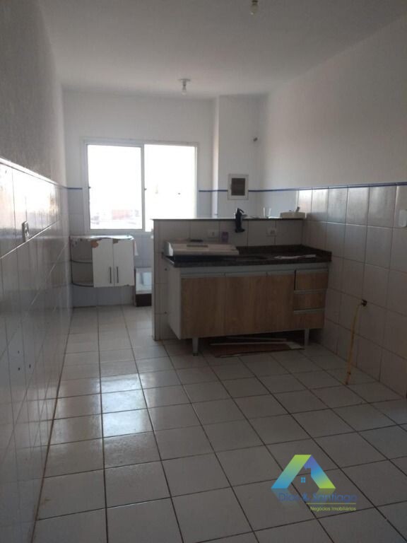 Apartamento à venda com 2 quartos, 79m² - Foto 2