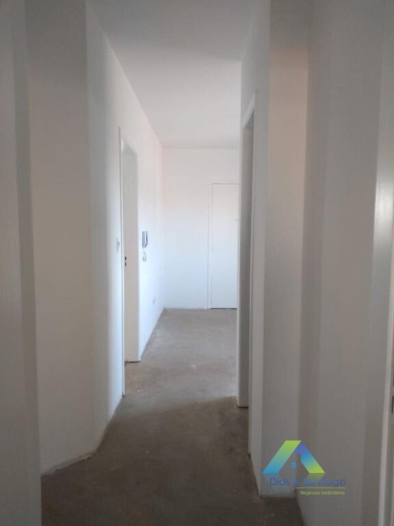 Apartamento à venda com 2 quartos, 79m² - Foto 8