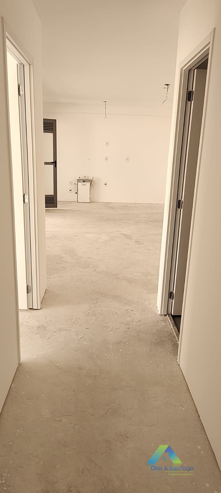 Apartamento à venda com 2 quartos, 80m² - Foto 9