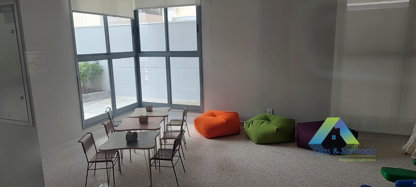 Apartamento à venda com 2 quartos, 80m² - Foto 29