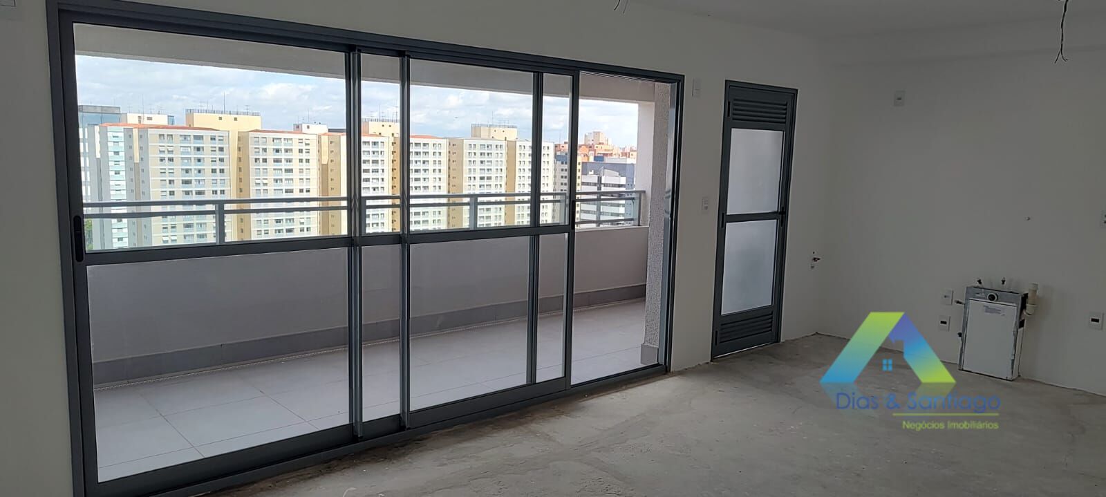 Apartamento à venda com 2 quartos, 80m² - Foto 1