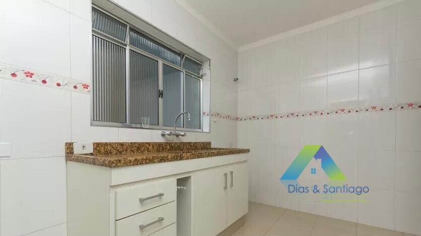 Sobrado à venda com 3 quartos, 154m² - Foto 1