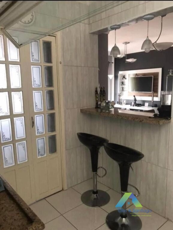 Apartamento à venda com 2 quartos, 58m² - Foto 3