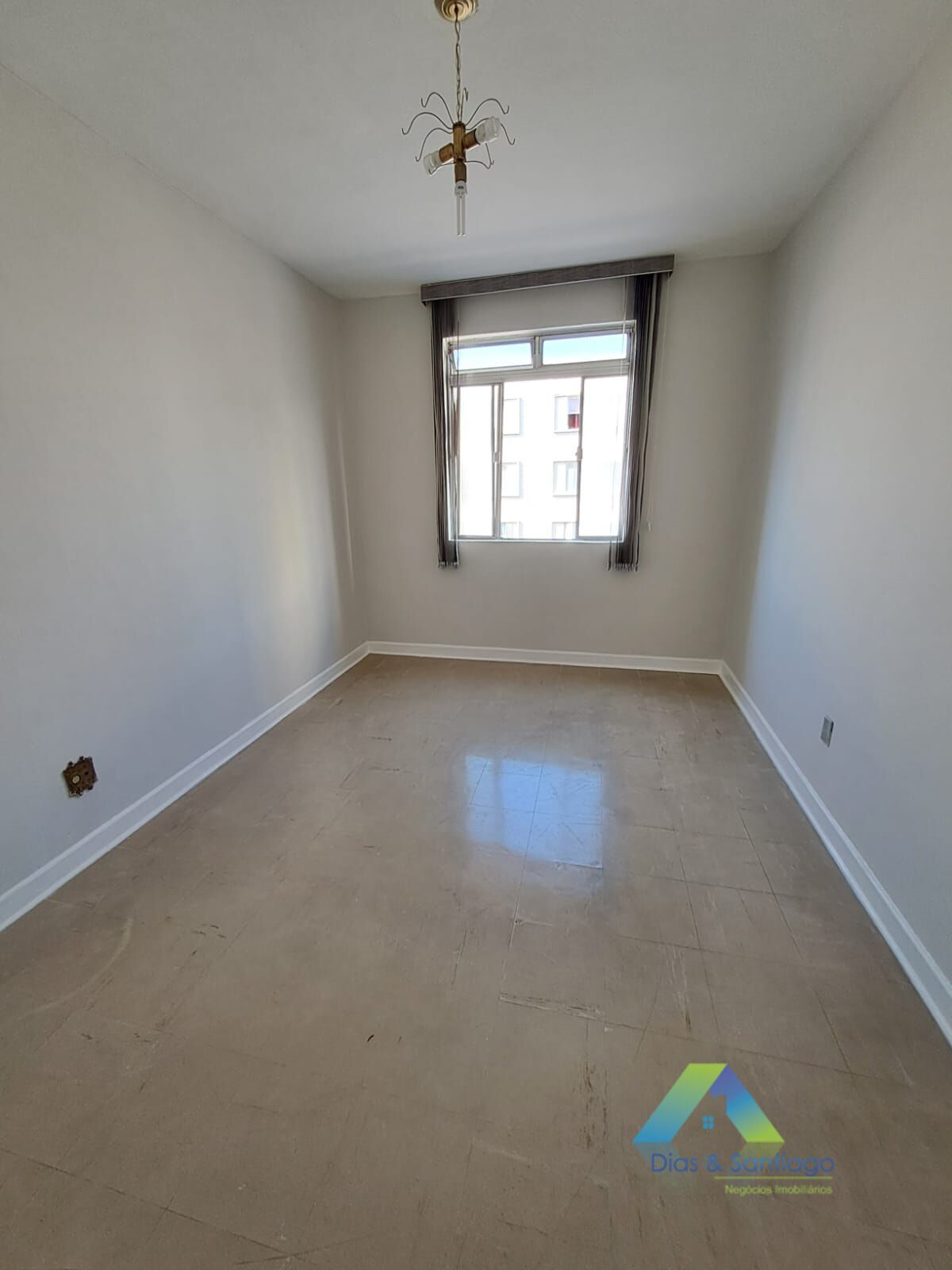 Apartamento à venda com 2 quartos, 58m² - Foto 1