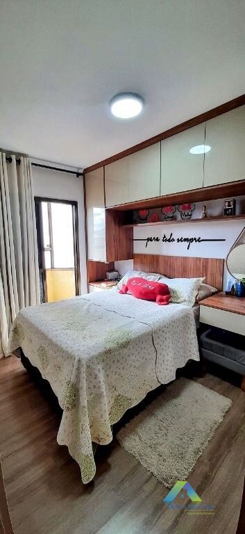 Apartamento à venda com 2 quartos, 70m² - Foto 13