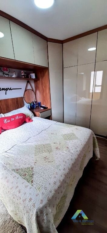 Apartamento à venda com 2 quartos, 70m² - Foto 12