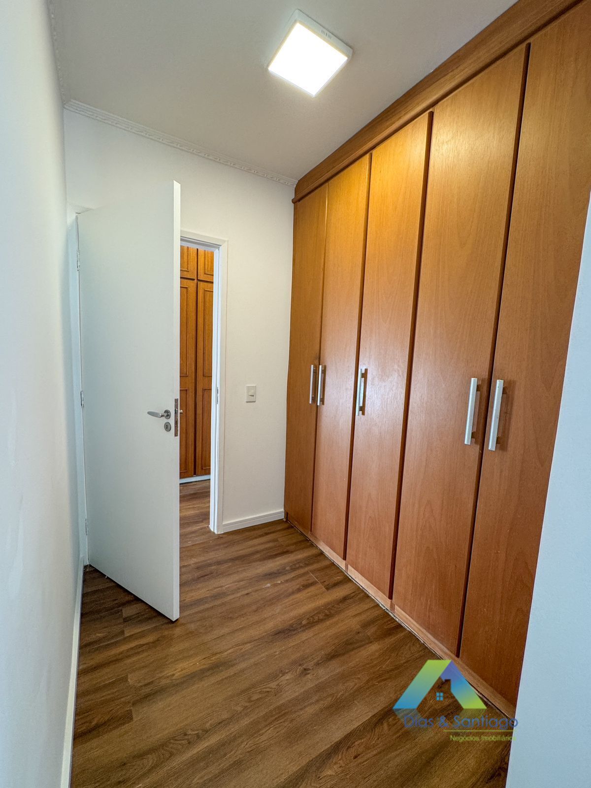 Apartamento à venda com 3 quartos, 94m² - Foto 11