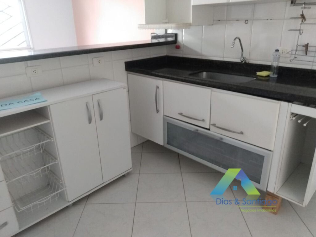 Sobrado à venda com 4 quartos, 140m² - Foto 3