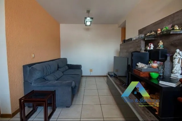 Apartamento à venda com 2 quartos, 67m² - Foto 2