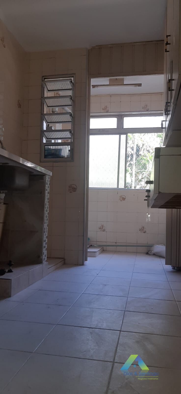 Apartamento à venda com 2 quartos, 64m² - Foto 21