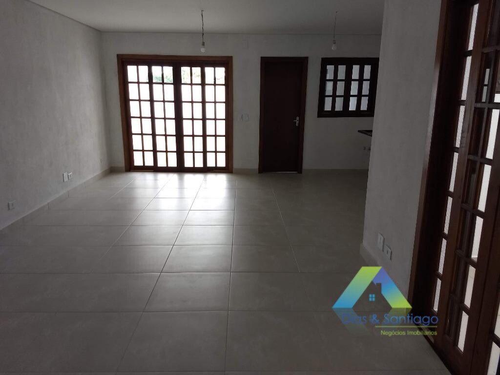 Sobrado à venda com 3 quartos, 300m² - Foto 9