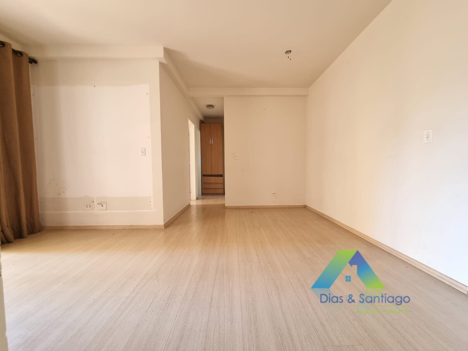 Apartamento à venda com 1 quarto, 66m² - Foto 2