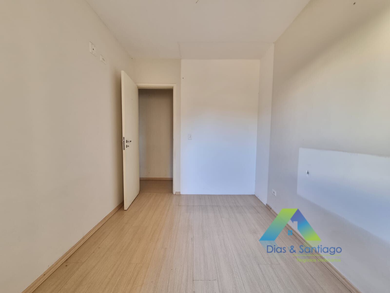 Apartamento à venda com 1 quarto, 66m² - Foto 3