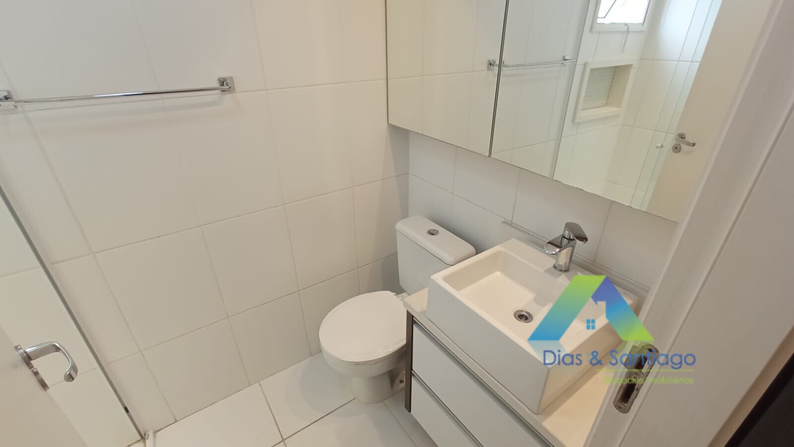 Apartamento à venda com 2 quartos, 63m² - Foto 25